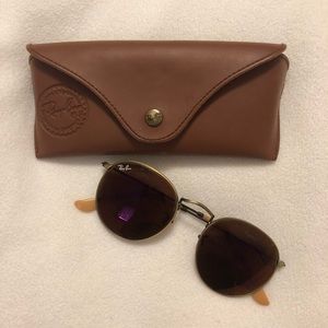 Round Ray Bans